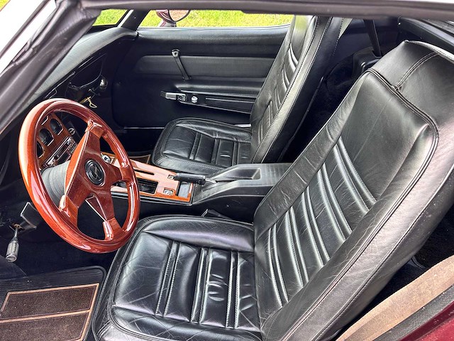 Chevrolet - targa - corvette c3 targa - oldtimer - afbeelding 37 van  43