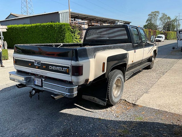 Chevrolet c30 dually oldtimer - afbeelding 31 van  34