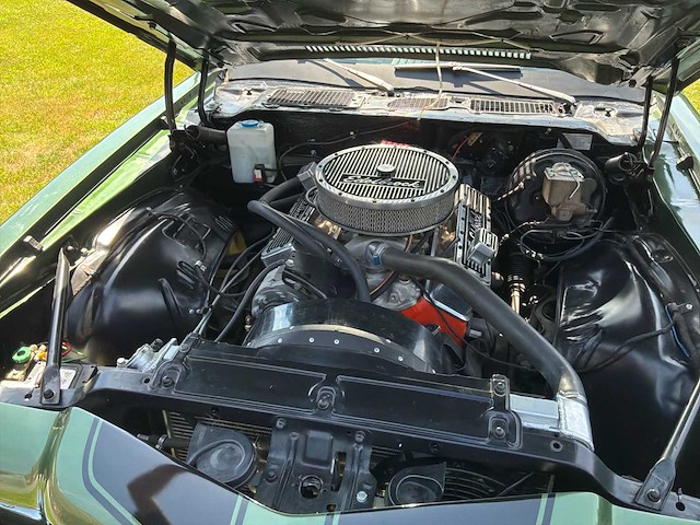 Chevrolet camaro oldtimer - afbeelding 22 van  36