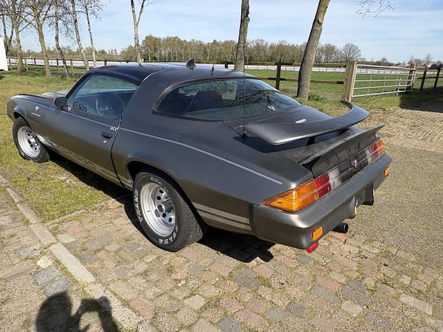 Chevrolet camaro - afbeelding 17 van  23