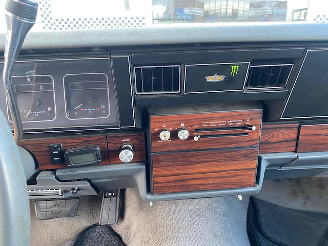 Chevrolet caprice - afbeelding 8 van  21