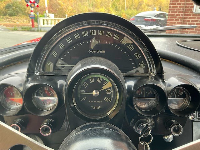 Chevrolet corvette c1 cabrio oldtimer - afbeelding 20 van  54