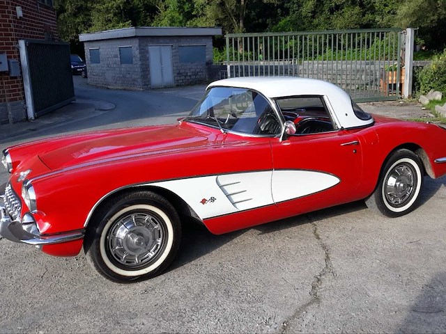 Chevrolet corvette c1 cabrio oldtimer - afbeelding 50 van  54