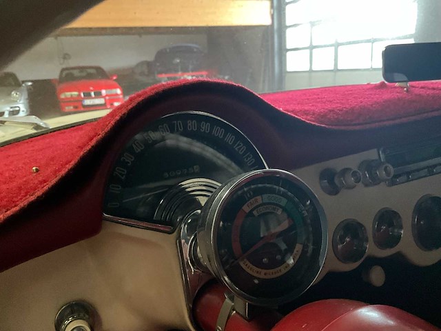 Chevrolet corvette c1 cabriolet vintage auto - afbeelding 18 van  49