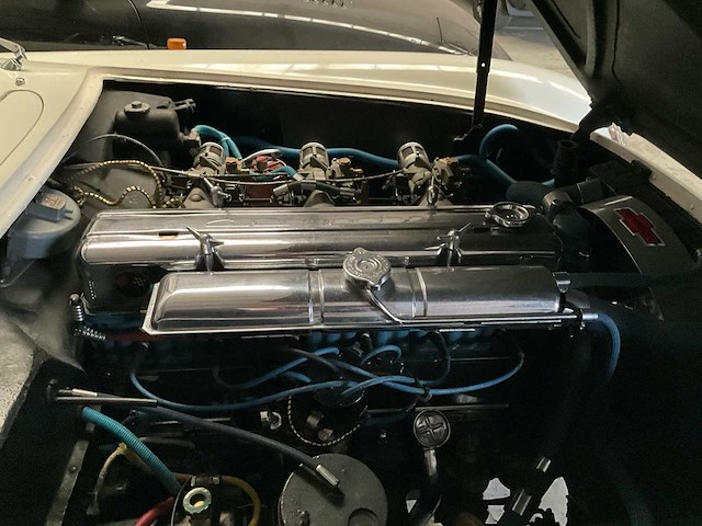 Chevrolet corvette c1 cabriolet vintage auto - afbeelding 24 van  49