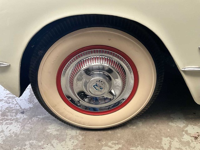 Chevrolet corvette c1 cabriolet vintage auto - afbeelding 32 van  45