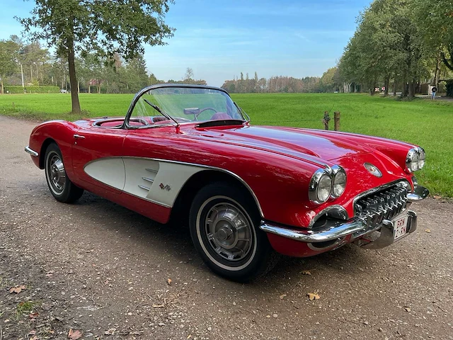 Chevrolet corvette c1 oldtimer - afbeelding 47 van  55