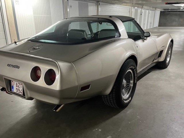 Chevrolet corvette c3 oldtimer - afbeelding 16 van  20