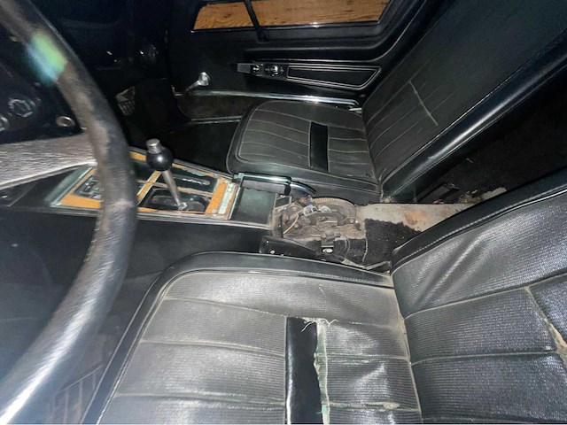 Chevrolet corvette c3 stingray vintage auto's > 15 - afbeelding 7 van  18