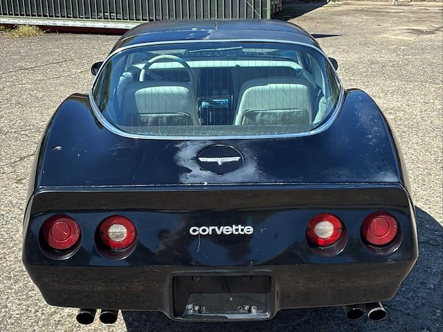 Chevrolet corvette c3 targa v8 coupé oldtimer (met papieren) - afbeelding 45 van  52