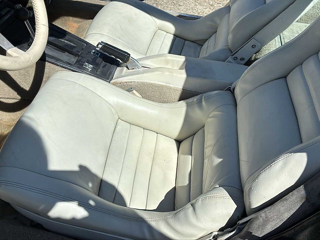 Chevrolet corvette c3 targa v8 coupé oldtimer (met papieren) - afbeelding 42 van  50