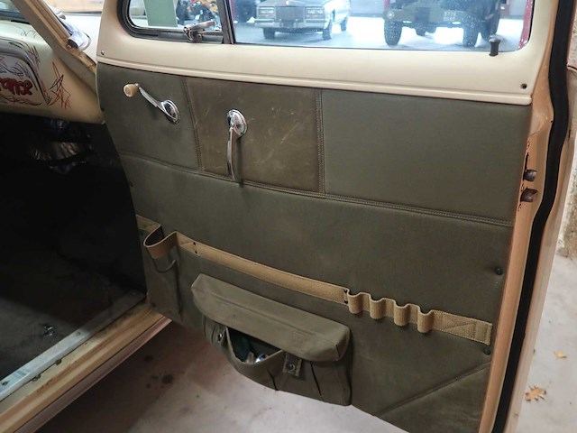 Chevrolet delivery van - afbeelding 28 van  53