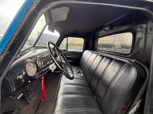 Chevrolet oldtimer - afbeelding 16 van  16