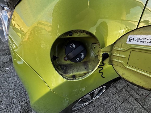 Chevrolet spark 1.0i, 2011 - afbeelding 13 van  36