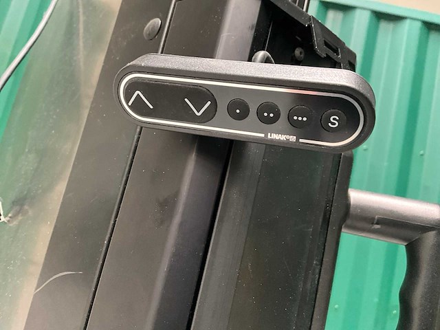 Chief xpd1u-eu mobiele gemotoriseerde display standaard - afbeelding 4 van  5