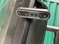 Chief xpd1u-eu mobiele gemotoriseerde display standaard - afbeelding 4 van  5
