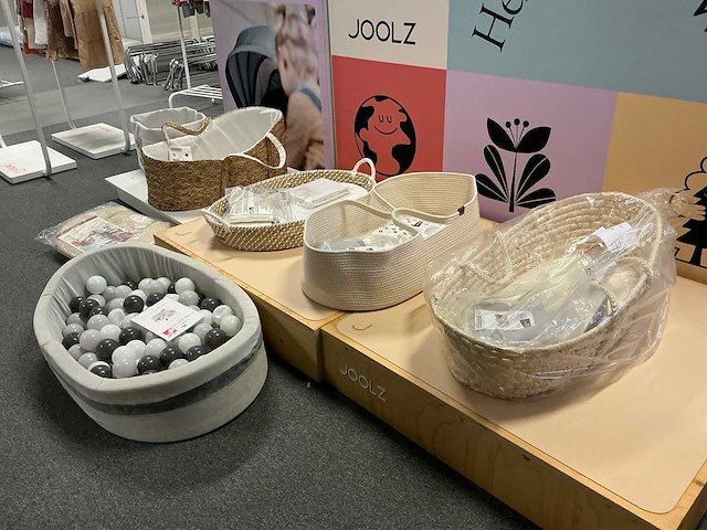 Childhome diverse wiegen en draagmanden (4x) - afbeelding 1 van  11