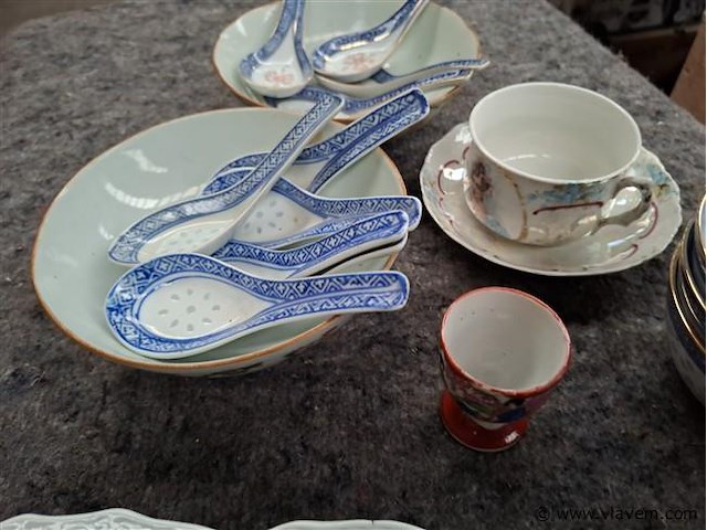 Chinees vaatwerk - afbeelding 2 van  5