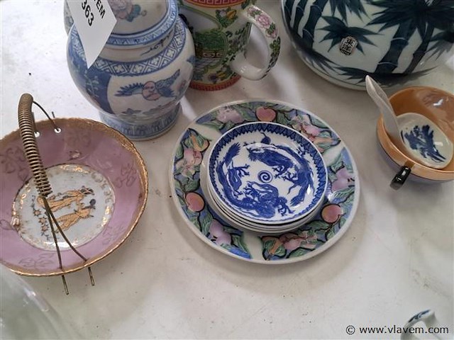 Chinees vaatwerk - afbeelding 3 van  3