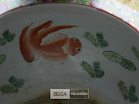 Chinese bloempot ø32cm met koi tekening + bord - afbeelding 4 van  6