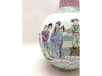 Chinese famille rose bottle vase ‘eight immortals’ - porcelain - china - afbeelding 2 van  38
