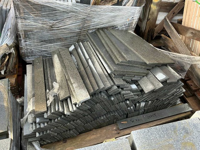 Chinese graniet (250x) - afbeelding 4 van  4