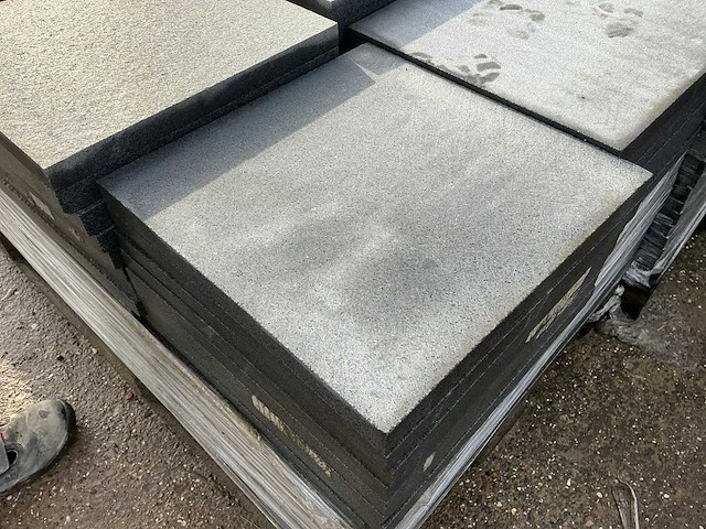 Chinese graniet (450x) - afbeelding 1 van  7