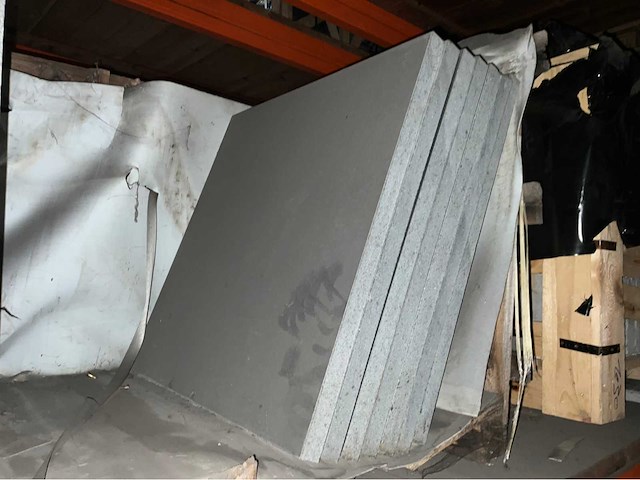 Chinese graniet partij natuursteen tegels (44x) - afbeelding 1 van  4