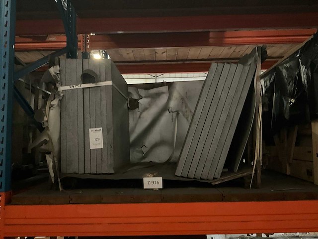 Chinese graniet partij natuursteen tegels (44x) - afbeelding 2 van  4