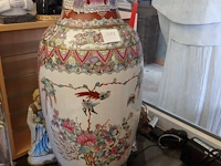 Chinese vaas hoogte 60cm - afbeelding 1 van  2