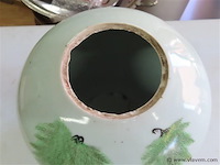 Chinese vaas met houten deksel, gemarkeerd - afbeelding 4 van  6