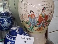 Chinese vaas - afbeelding 1 van  3