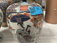 Chinese vaas - afbeelding 2 van  3