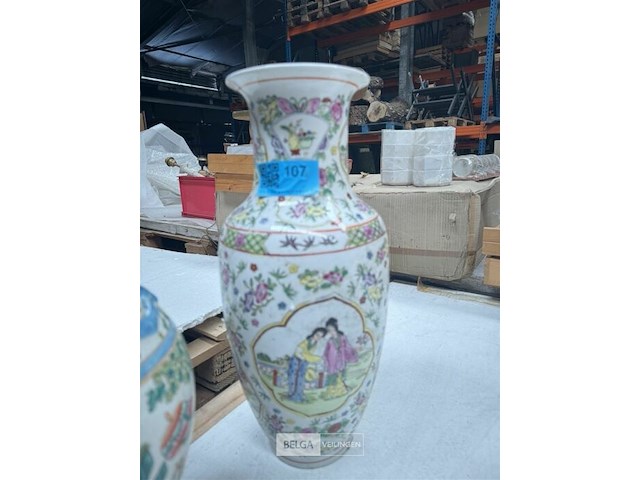 Chinese vaas - afbeelding 1 van  3