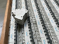 Chint dz47s-63 c63 partij installatieautomaten - afbeelding 1 van  1