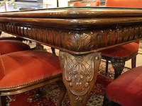 Chippendale-stijl eettafel en stoelen - afbeelding 5 van  9