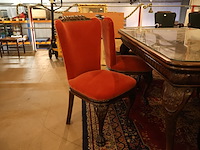 Chippendale-stijl eettafel en stoelen - afbeelding 7 van  9