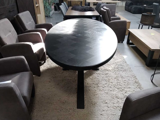 Chita - ovaal tafel eik parket - afbeelding 3 van  4