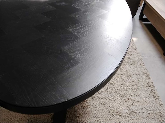 Chita - ovaal tafel eik parket - afbeelding 4 van  4