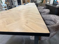 Chita - tafel eik parket - afbeelding 1 van  2