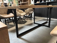 Chita eetkamertafel - afbeelding 1 van  1
