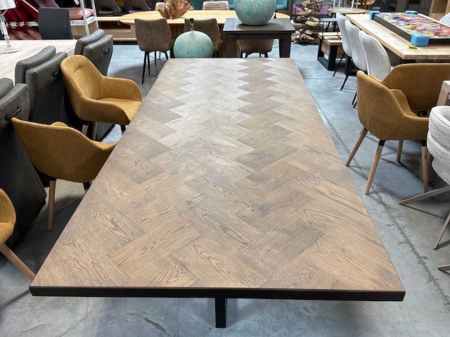 Chita eetkamertafel - afbeelding 2 van  2
