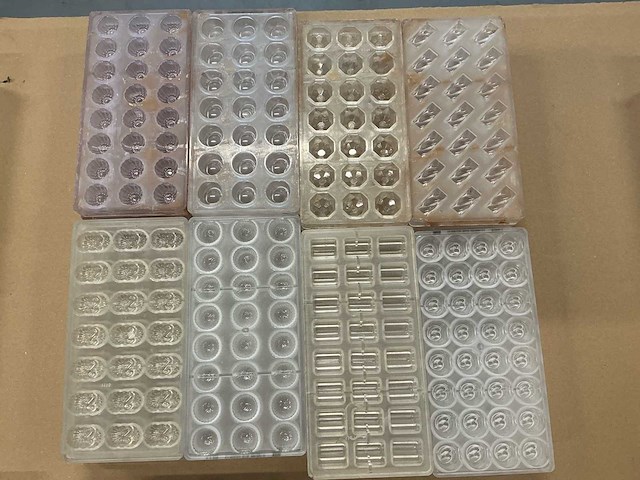 Chocolate world - praline vormen (440x) - afbeelding 5 van  11