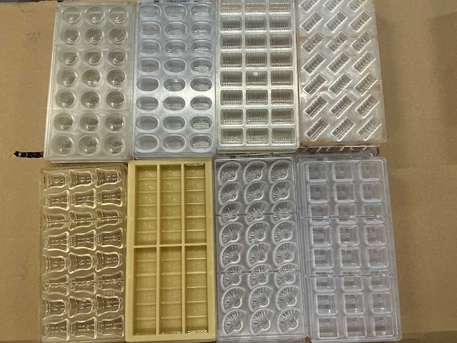 Chocolate world - praline vormen (440x) - afbeelding 7 van  11