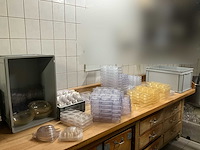 Chocolate world groot lot holle chocolade eieren (pasen) (184x) - afbeelding 1 van  23