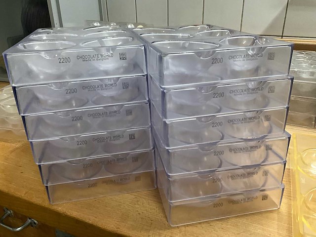 Chocolate world groot lot holle chocolade eieren (pasen) (184x) - afbeelding 22 van  23