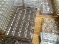 Chocolate world lot chocoladevormen pralines (divers) - stuks (200x) - afbeelding 6 van  17
