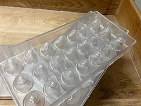 Chocolate world lot chocoladevormen “pralines & eitjes pasen” - 84 stuks (84x) - afbeelding 2 van  16