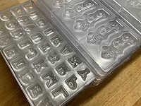 Chocolate world lot chocoladevormen “pralines sint” - 60stuks (60x) - afbeelding 7 van  8