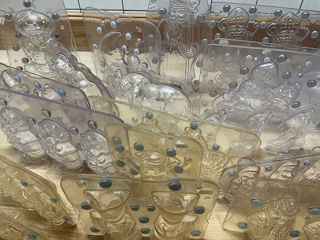 Chocolate world lot chocoladevormen “sint” - 51 stuks (51x) - afbeelding 4 van  9